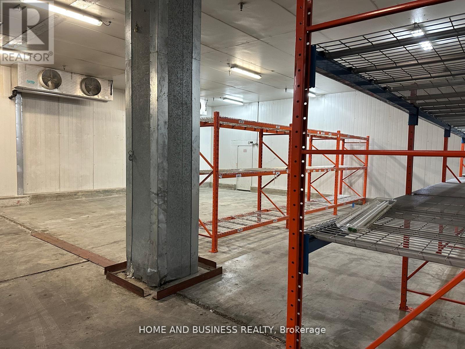 B - 1880 Bonhill Road, Mississauga, Ontario  L5T 1C4 - Photo 22 - W12941328