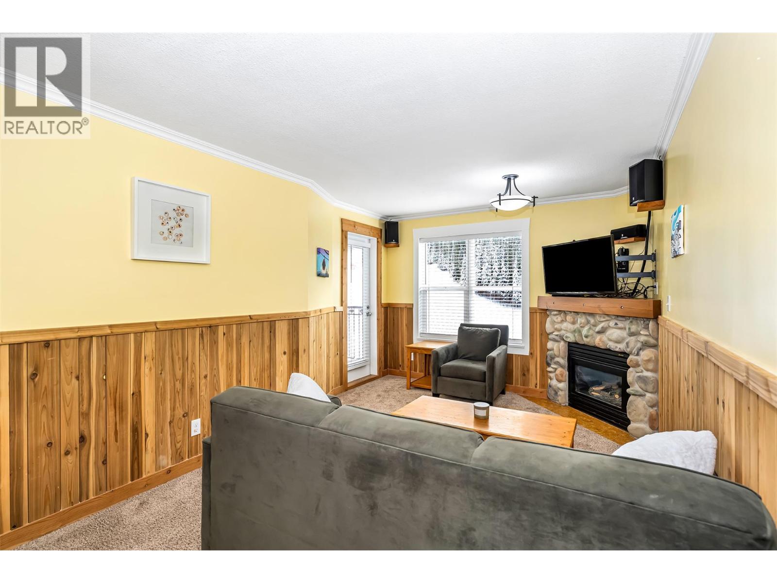 9810 Silver Star Road Unit# 306, Silver Star, British Columbia  V1B 3X5 - Photo 16 - 10380854