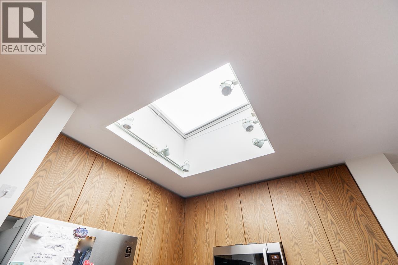 502 2036 W 10th Avenue, Vancouver, British Columbia  V6J 2B3 - Photo 7 - R3105460