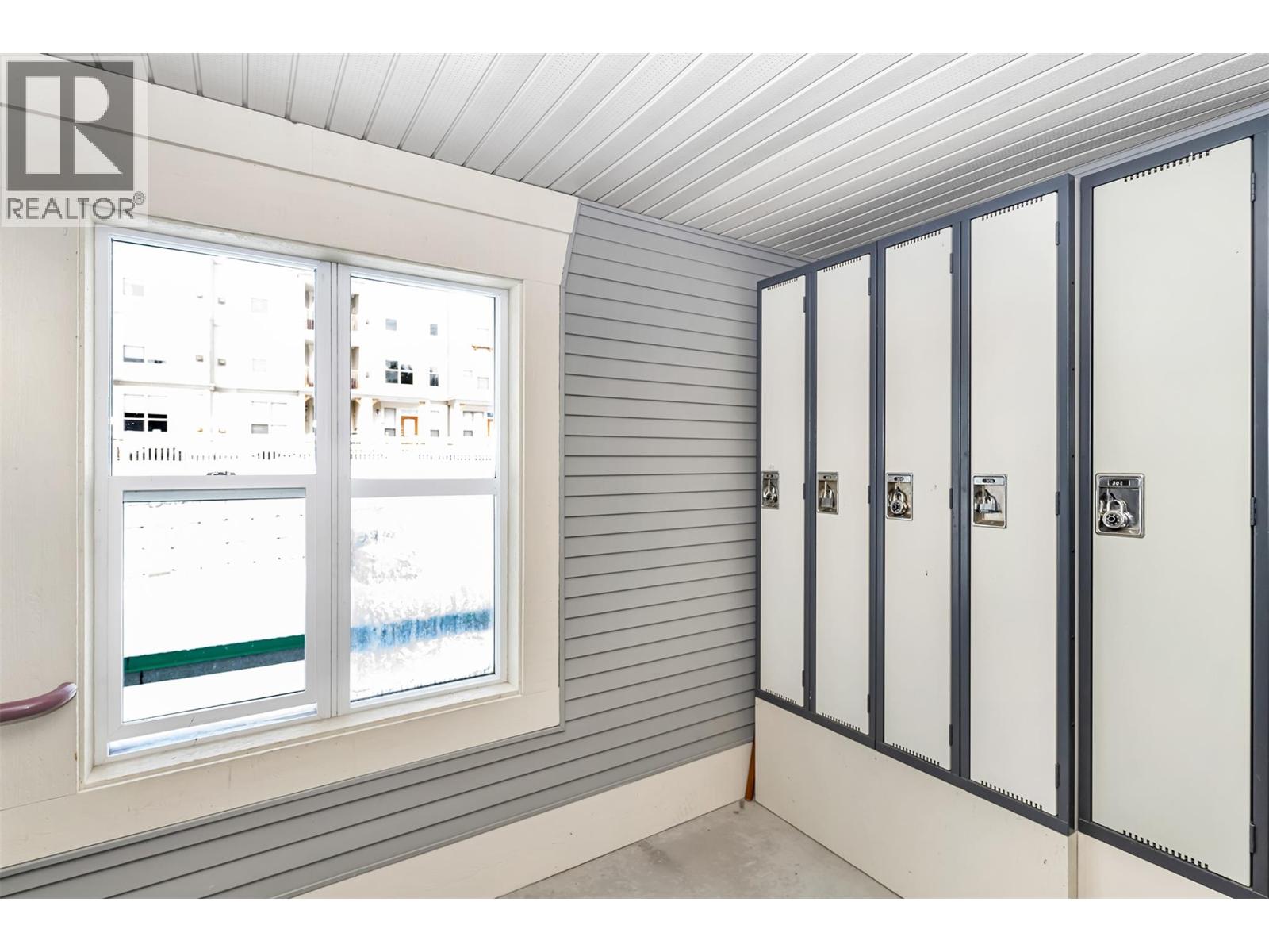 9810 Silver Star Road Unit# 306, Silver Star, British Columbia  V1B 3X5 - Photo 35 - 10380854