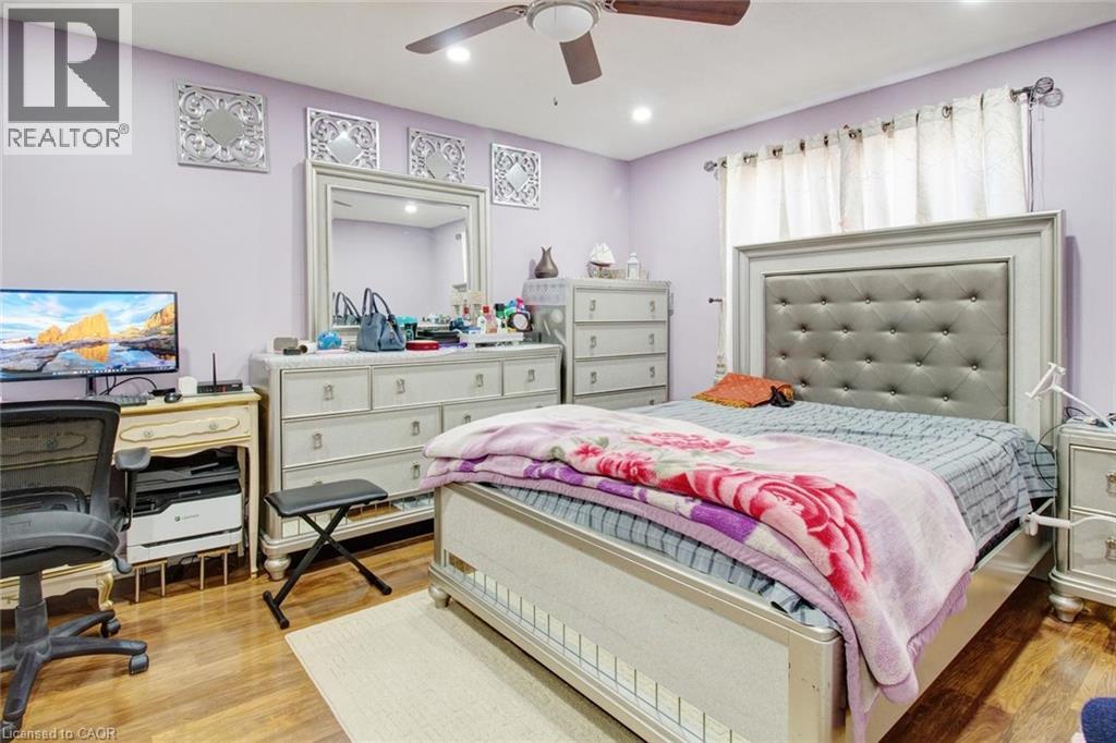 823 E Queensdale Avenue E, Hamilton, Ontario  L8V 1M7 - Photo 18 - 40816624