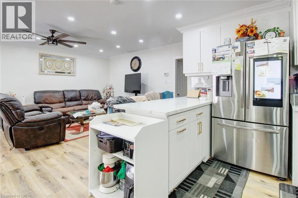 823 E Queensdale Avenue E, Hamilton, Ontario  L8V 1M7 - Photo 7 - 40816624