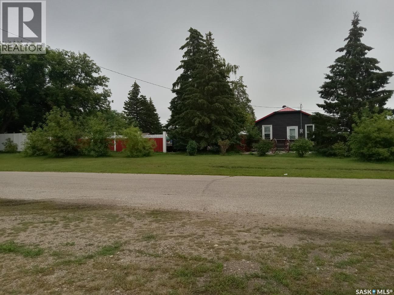 99 Dziendzielowski Avenue, Cudworth, Saskatchewan  S0K 1B0 - Photo 2 - SK031748