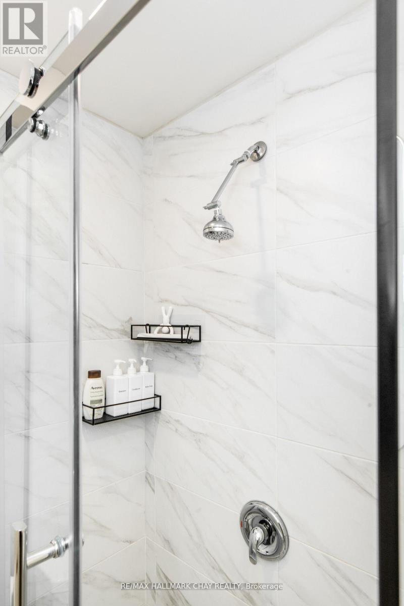 182 Brodie Kay Trail, Huntsville, Ontario  P0B 1L0 - Photo 18 - X12941256