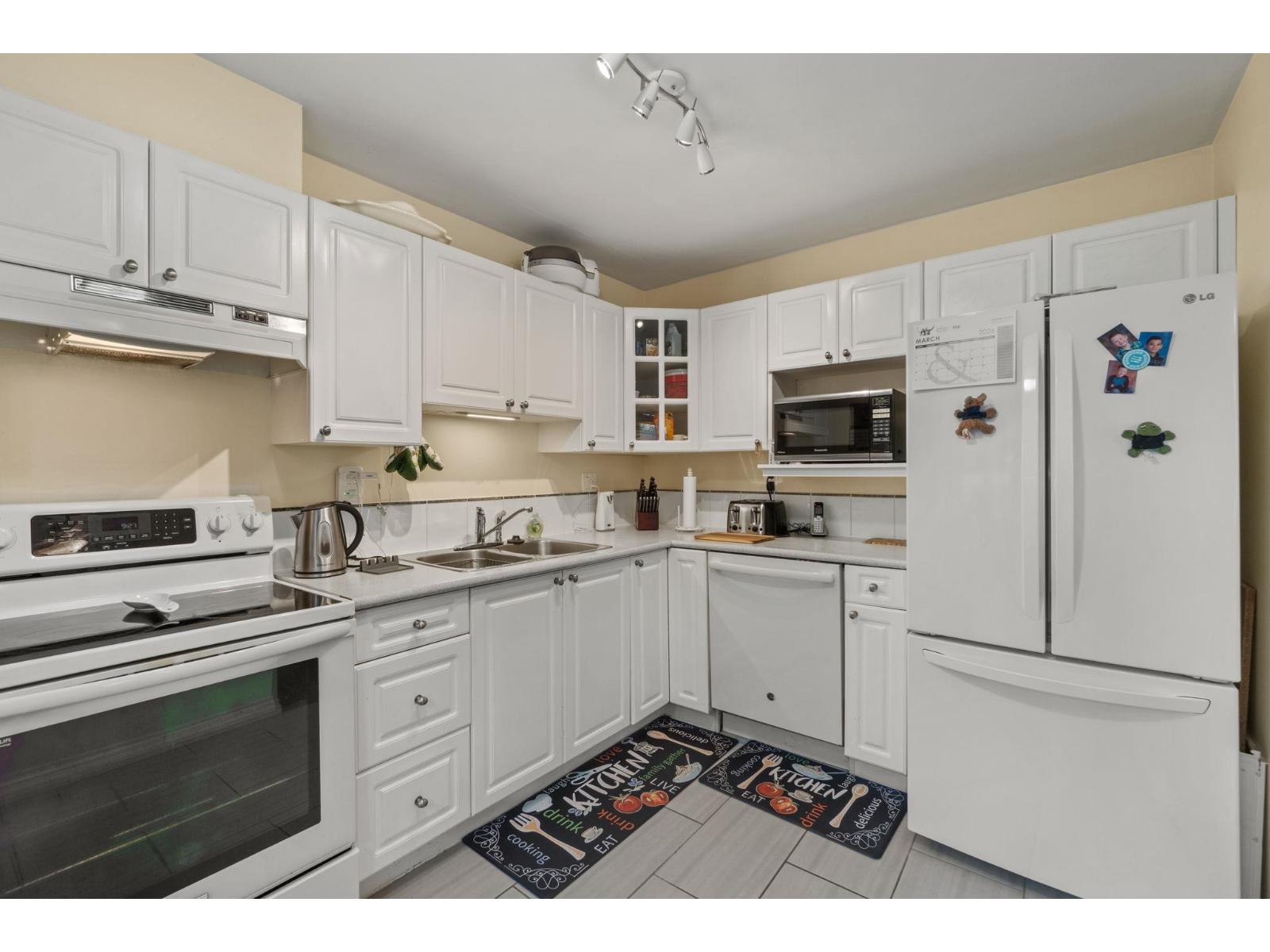 105 15110 108 Avenue, Surrey, British Columbia  V3R 0T6 - Photo 10 - R3105580