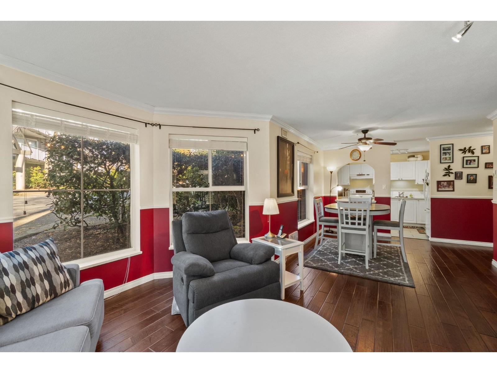 105 15110 108 Avenue, Surrey, British Columbia  V3R 0T6 - Photo 4 - R3105580