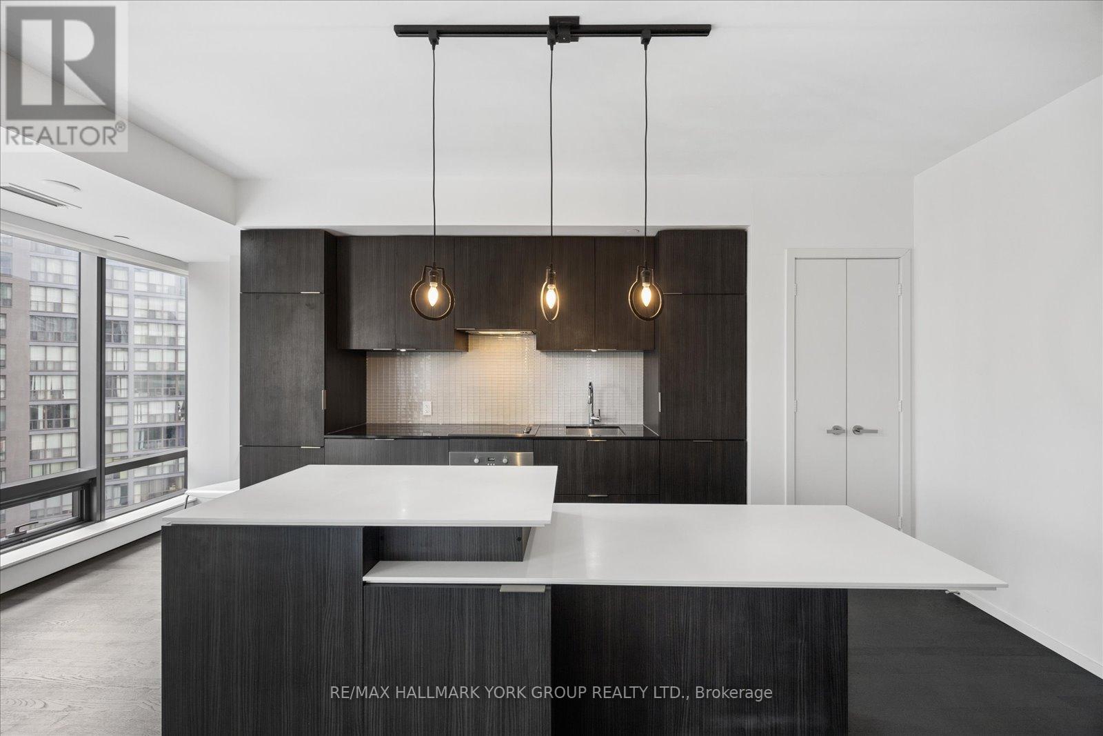 904 - 5 St Joseph Street, Toronto, Ontario  M4Y 0B6 - Photo 11 - C12923804