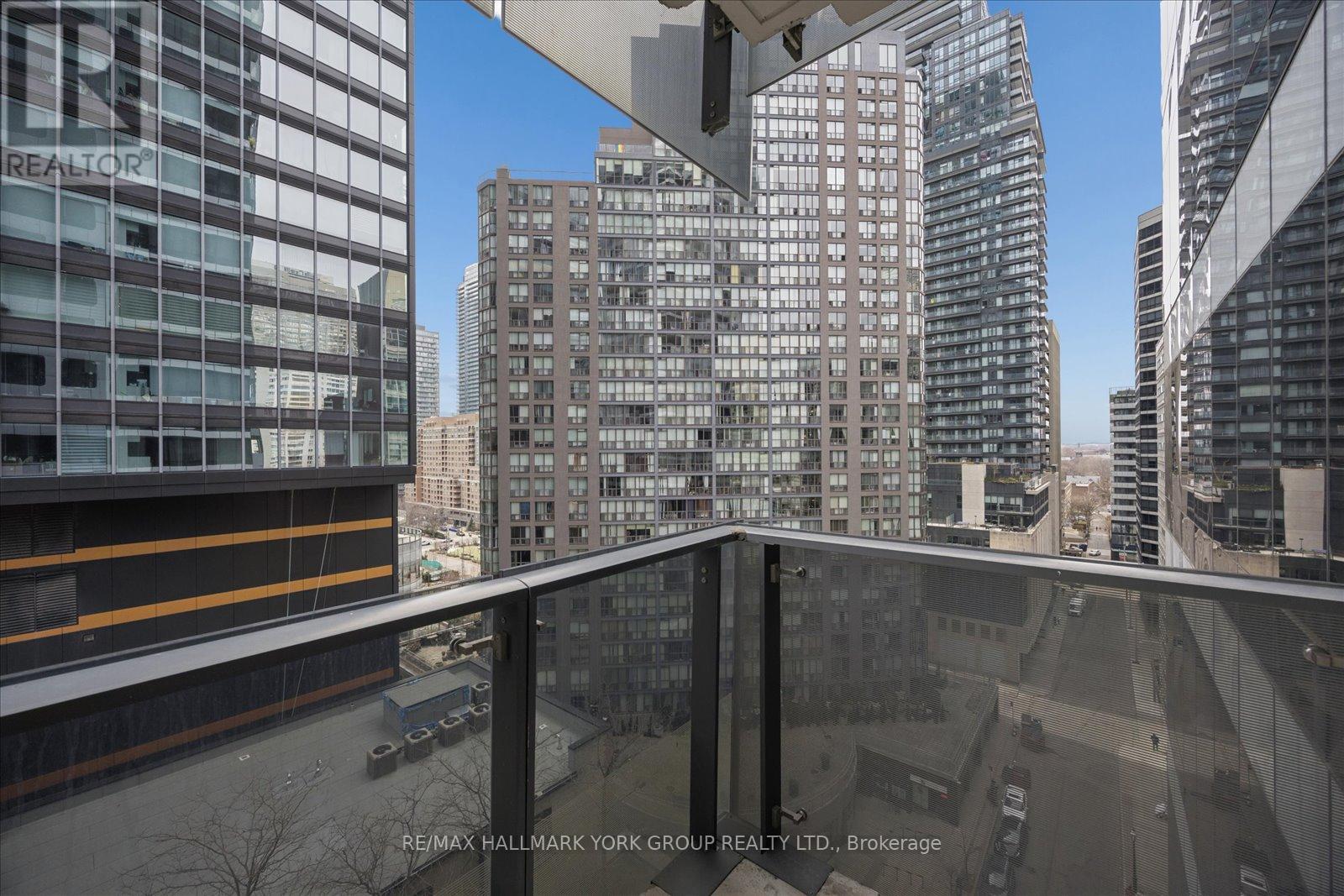 904 - 5 St Joseph Street, Toronto, Ontario  M4Y 0B6 - Photo 23 - C12923804