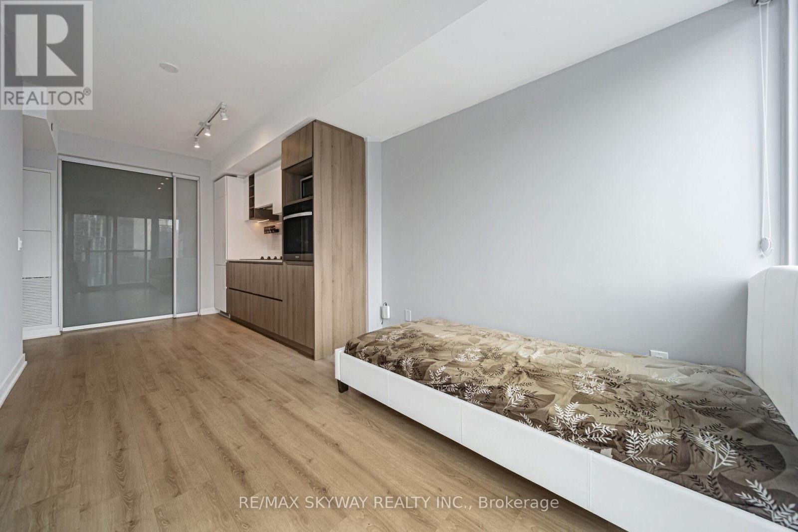 2101 - 319 Jarvis Street, Toronto, Ontario  M5B 0C8 - Photo 33 - C12940956