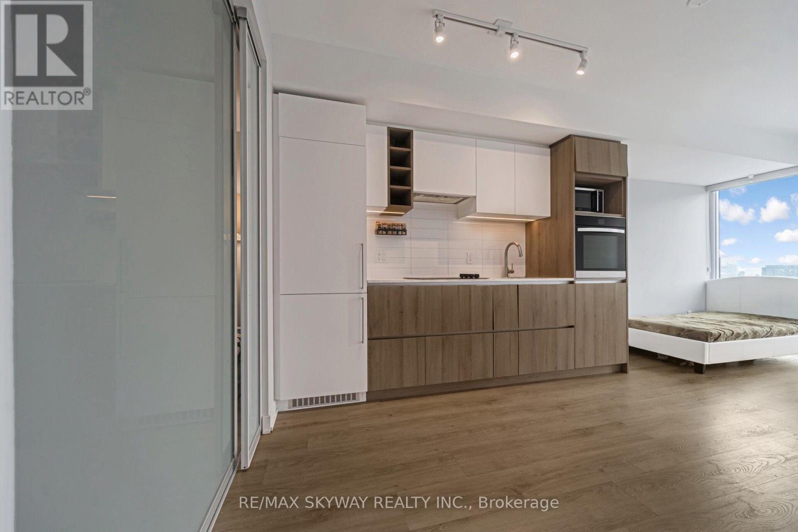 2101 - 319 Jarvis Street, Toronto, Ontario  M5B 0C8 - Photo 27 - C12940956