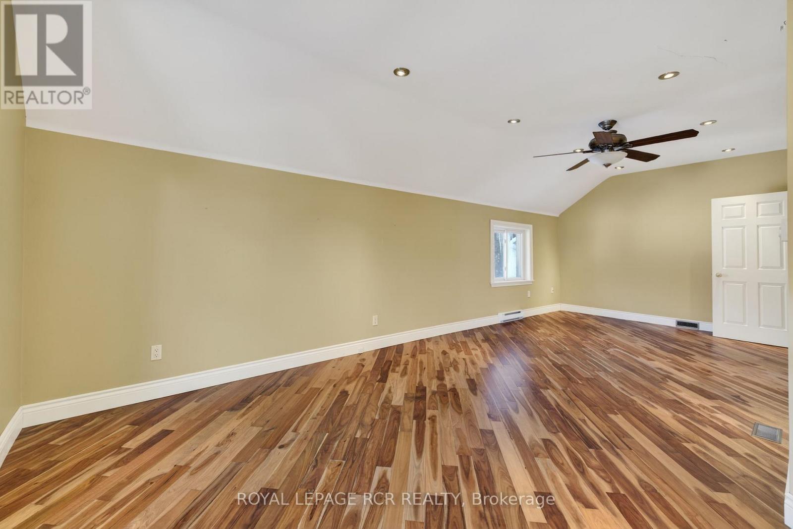 815 Forks Of The Credit Road, Caledon, Ontario  L7K 0E7 - Photo 23 - W12750726