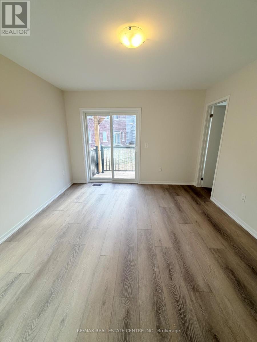 31 - 170 Attwater Drive, Cambridge, Ontario  N1R 5S2 - Photo 7 - X12926836