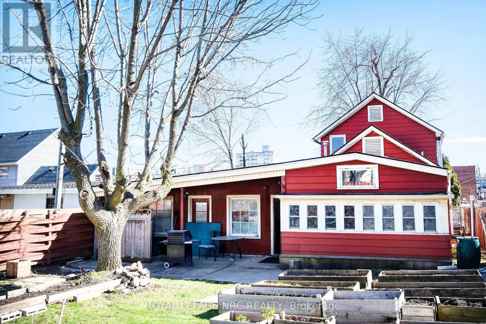 4593 Park Street, Niagara Falls, Ontario  L2E 2R2 - Photo 26 - X12941060