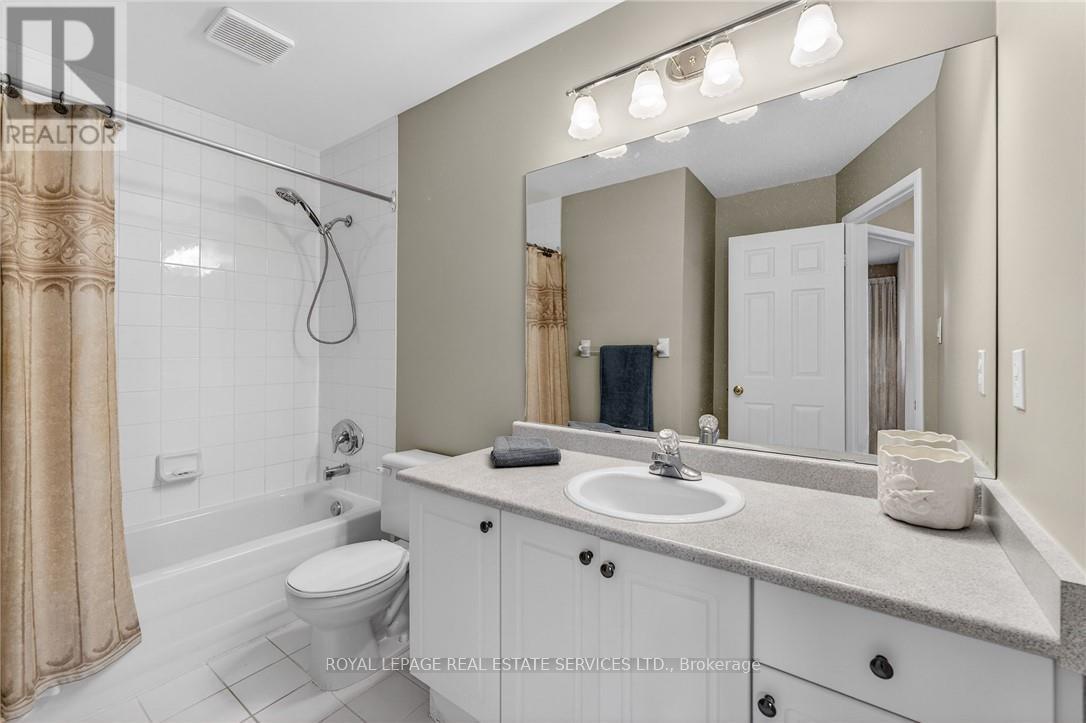 120 - 3333 New Street, Burlington, Ontario  L7N 1N1 - Photo 33 - W12637110