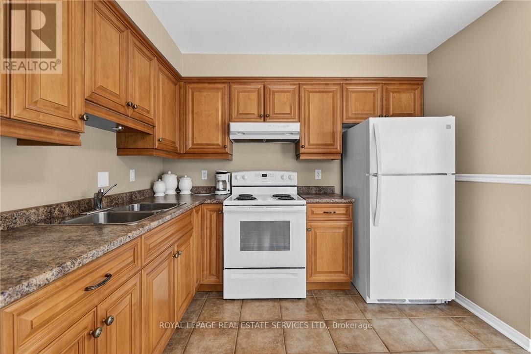 120 - 3333 New Street, Burlington, Ontario  L7N 1N1 - Photo 18 - W12637110