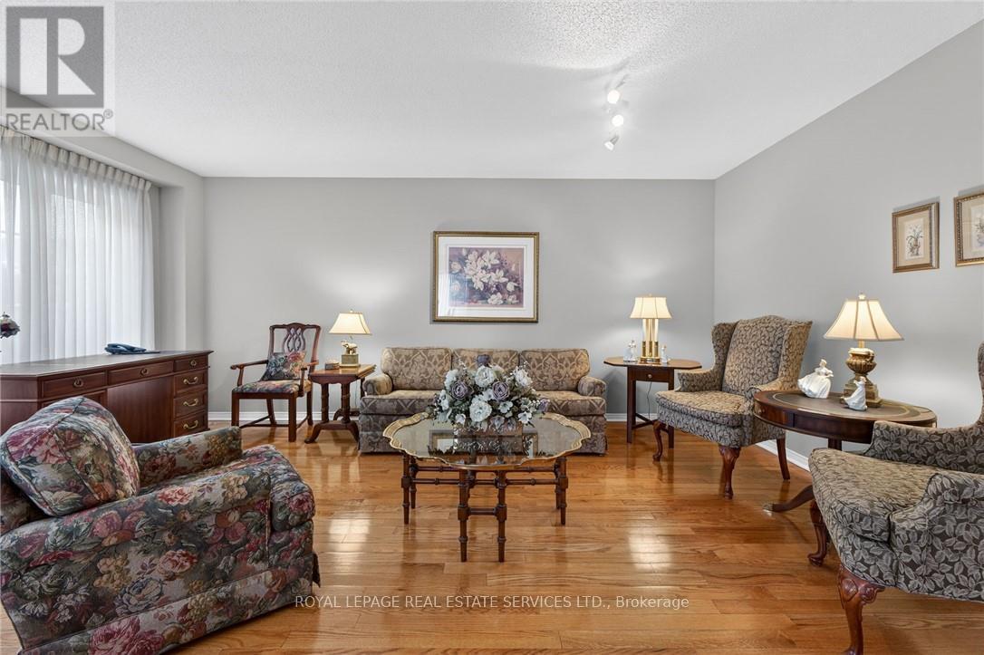 120 - 3333 New Street, Burlington, Ontario  L7N 1N1 - Photo 8 - W12637110