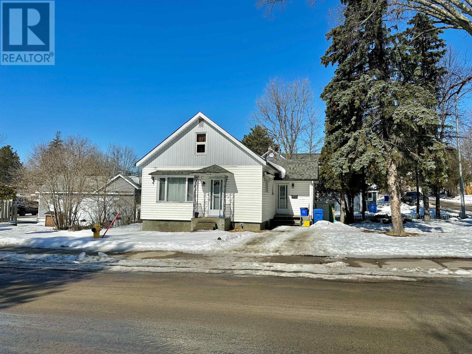 314 Seventh St S, Kenora, Ontario  P9N 1R1 - Photo 4 - TB2600493