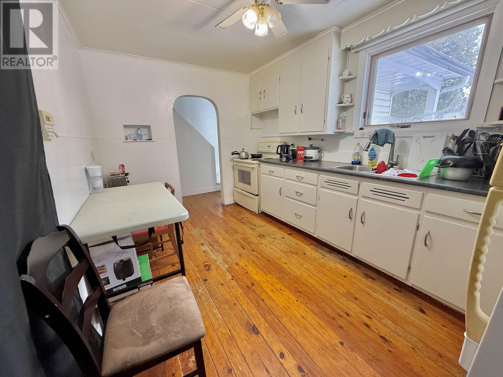 314 Seventh St S, Kenora, Ontario  P9N 1R1 - Photo 5 - TB2600493