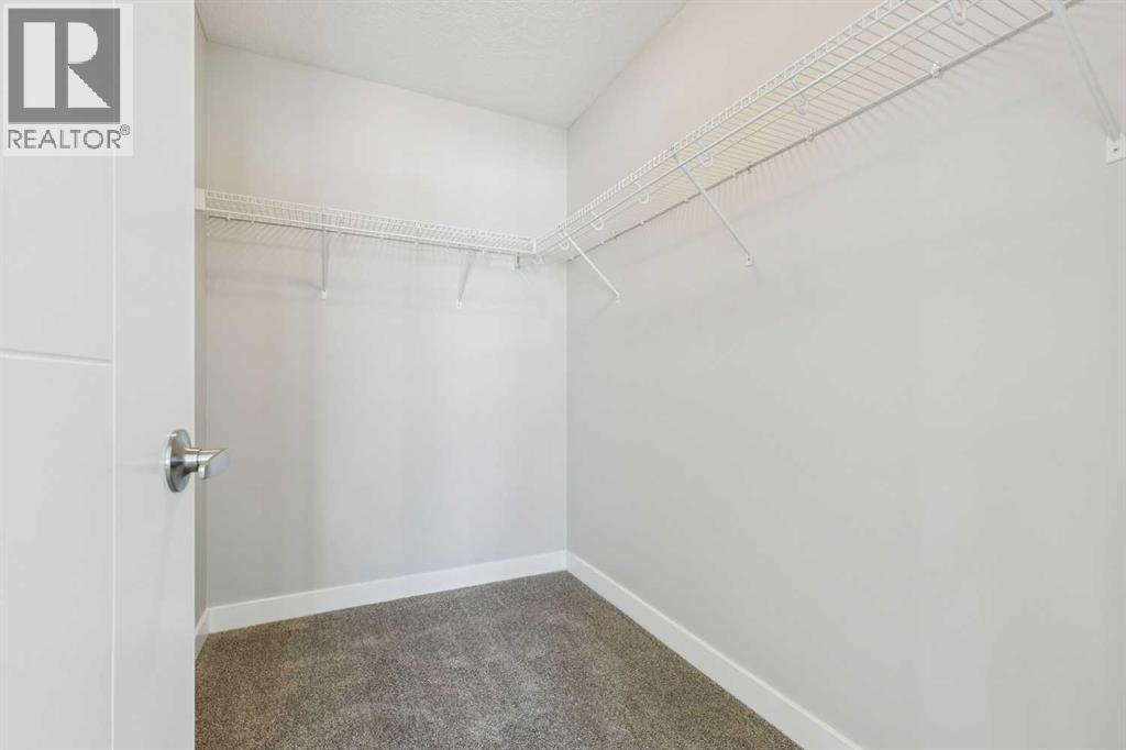 12 Willow Park Point, Cochrane, Alberta  T4C 2V3 - Photo 23 - A2287950