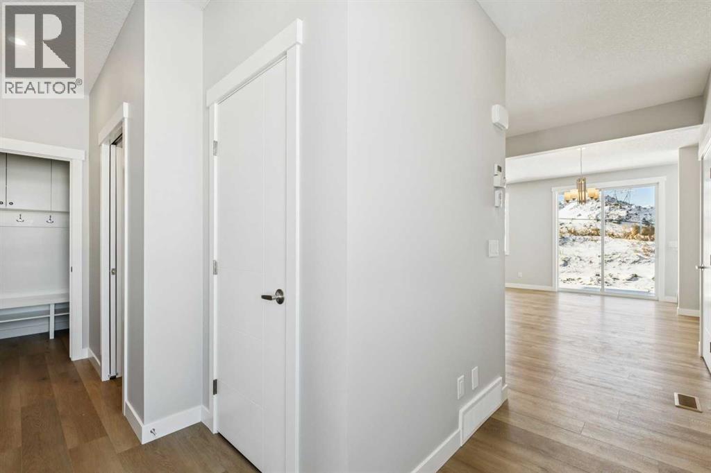 12 Willow Park Point, Cochrane, Alberta  T4C 2V3 - Photo 4 - A2287950