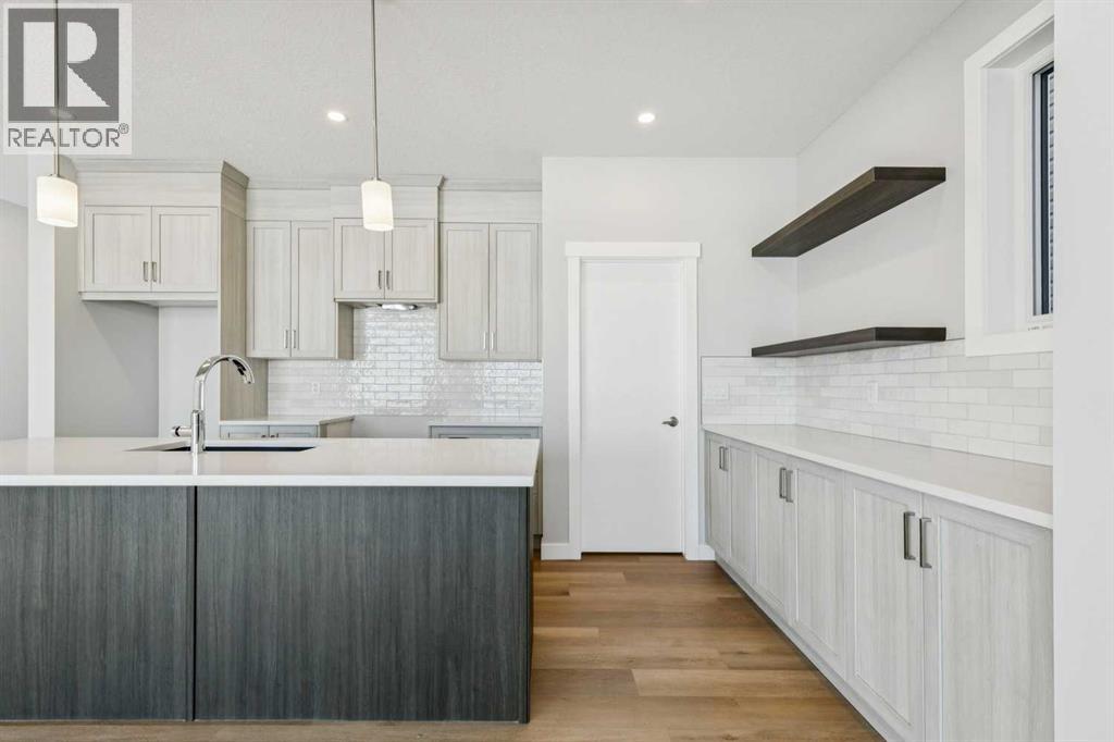 12 Willow Park Point, Cochrane, Alberta  T4C 2V3 - Photo 10 - A2287950