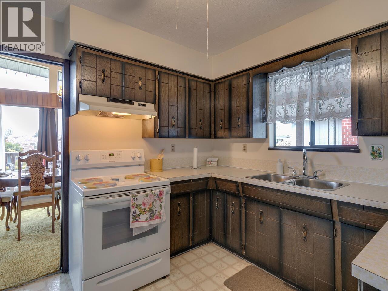 11780 Dewsbury Drive, Richmond, British Columbia  V6X 2Y7 - Photo 8 - R3105282