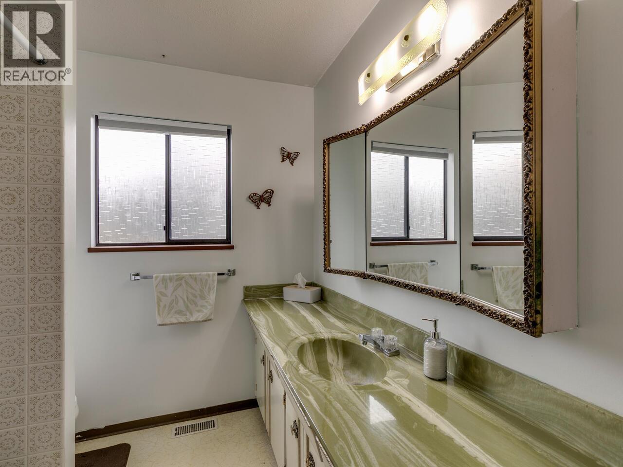 11780 Dewsbury Drive, Richmond, British Columbia  V6X 2Y7 - Photo 14 - R3105282