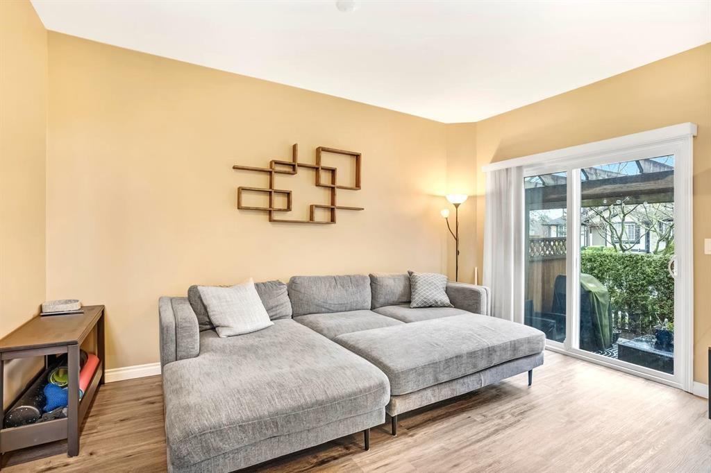 5 6588 188 Street, Surrey, British Columbia V3S 1Z6 - Photo 3 - R3104820