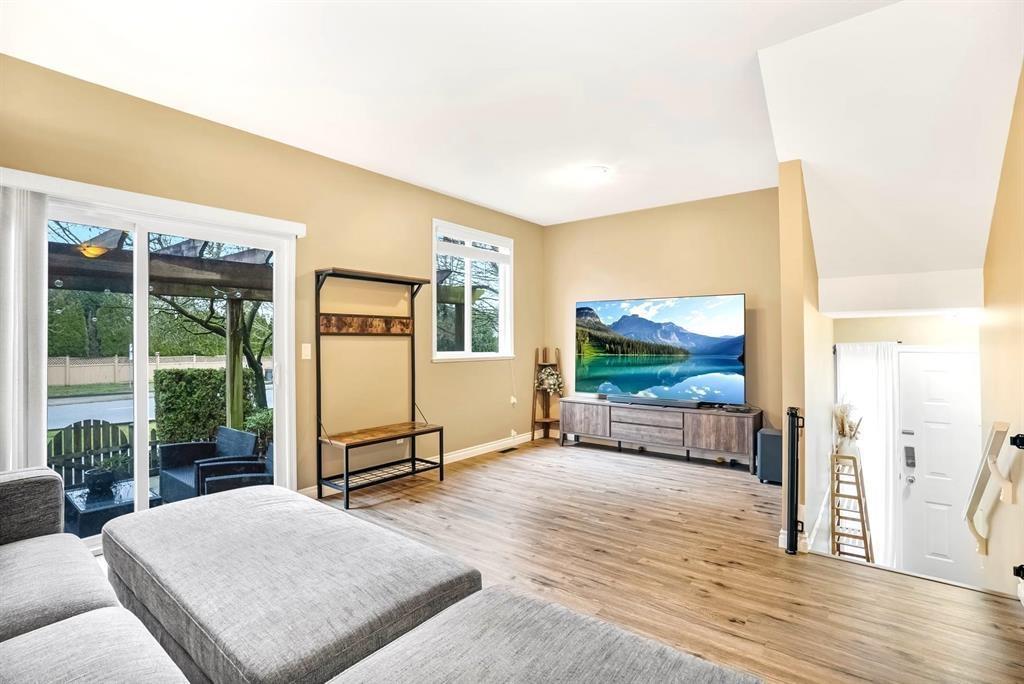 5 6588 188 Street, Surrey, British Columbia V3S 1Z6 - Photo 4 - R3104820