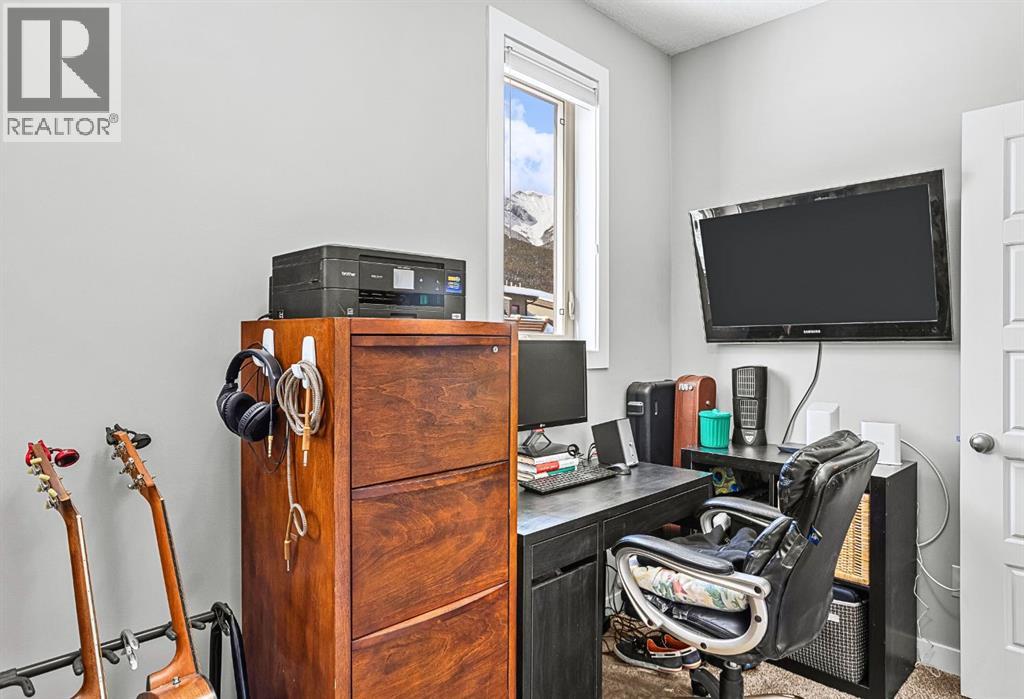 601, 102 Stewart Creek Rise, Canmore, Alberta  T1W 0K6 - Photo 47 - A2297343