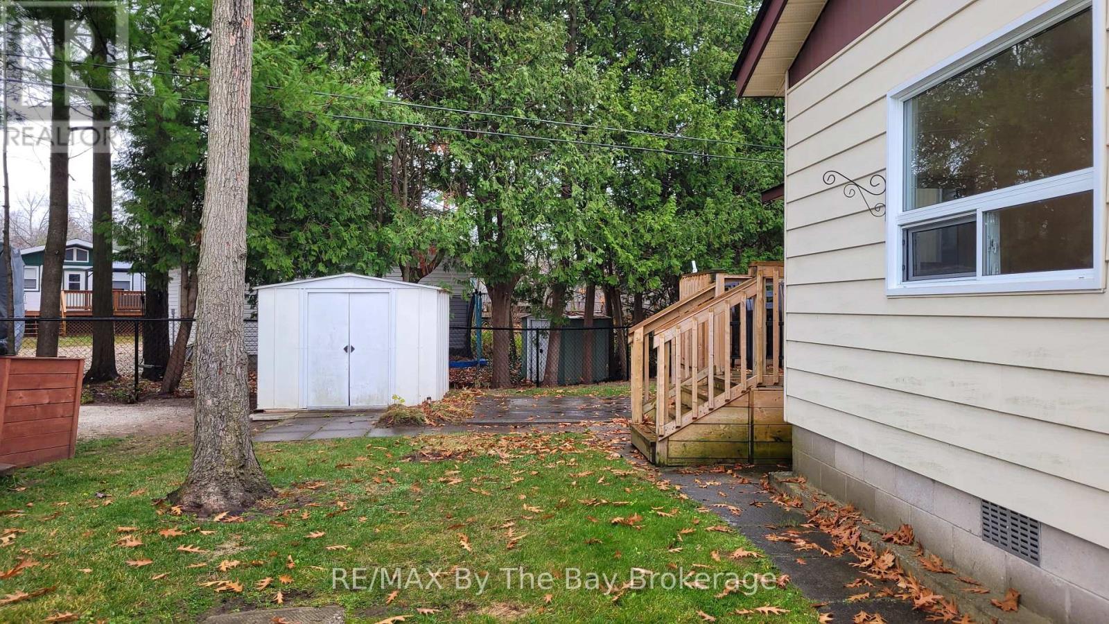 50 Georgian Glen Drive, Wasaga Beach, Ontario  L9Z 1K7 - Photo 16 - S12793742