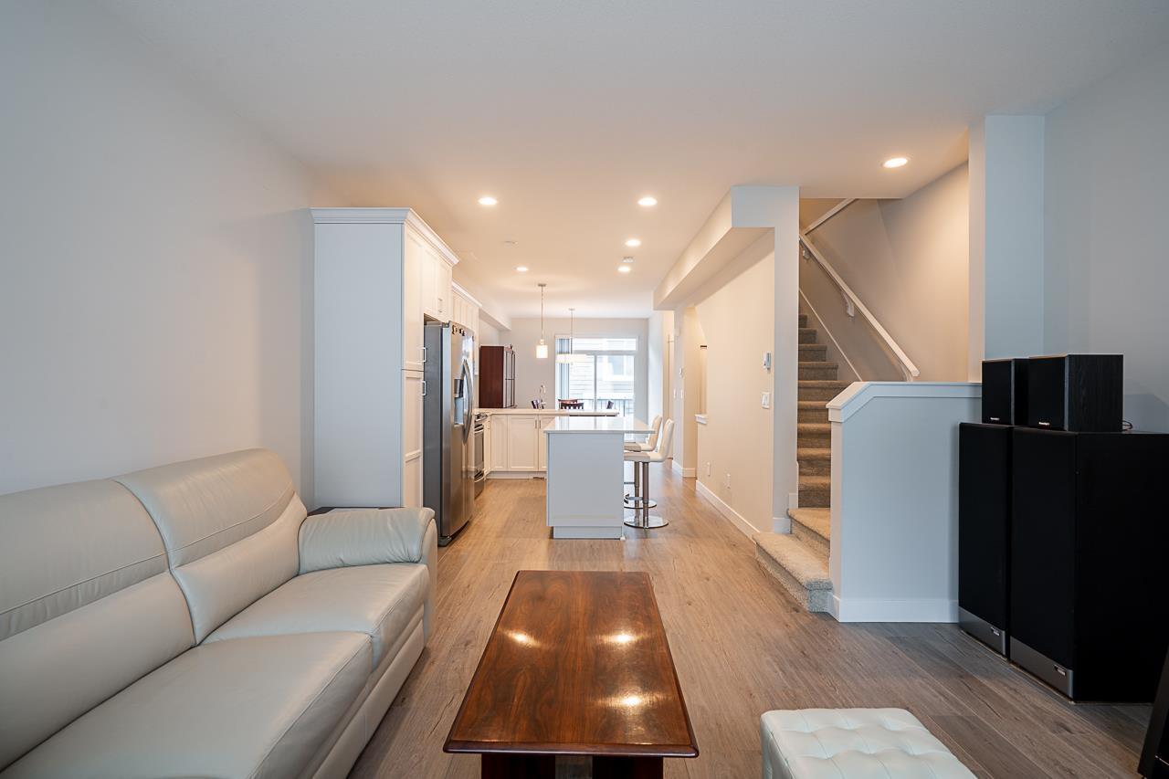 18 6089 144 Street, Surrey, British Columbia  V3X 1A4 - Photo 6 - R3105493