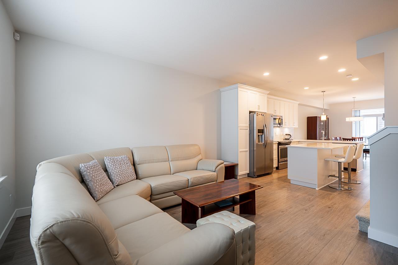 18 6089 144 Street, Surrey, British Columbia  V3X 1A4 - Photo 5 - R3105493