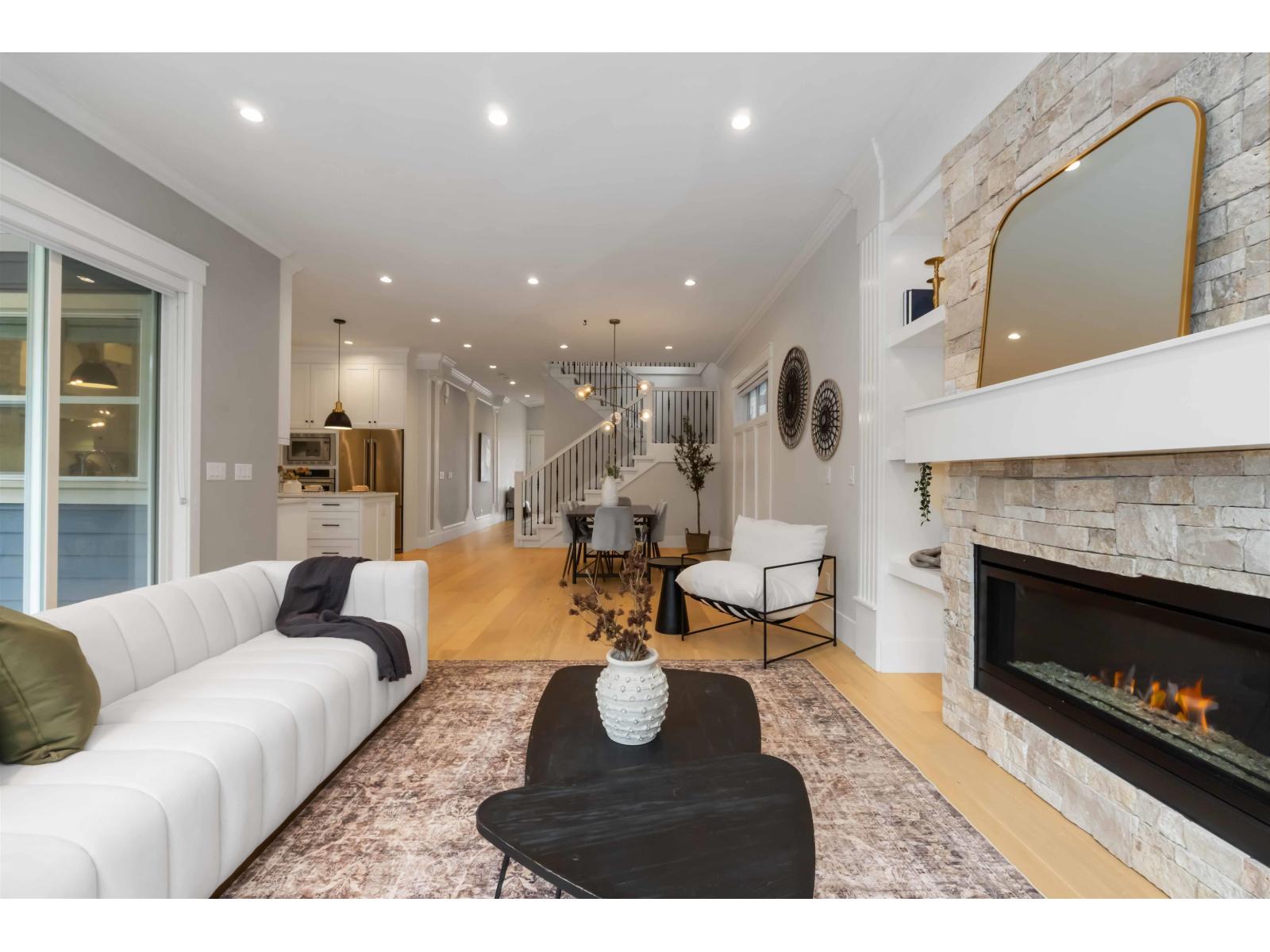 17138 0a Avenue, Surrey, British Columbia  V3Z 0Y9 - Photo 10 - R3105410