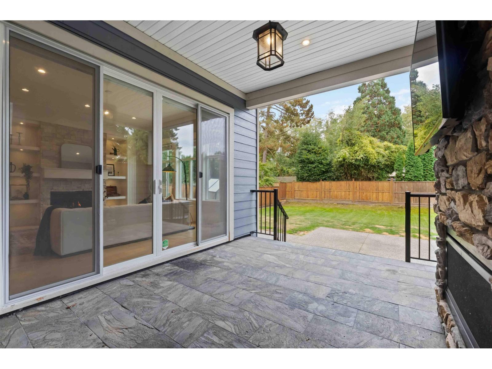 17138 0a Avenue, Surrey, British Columbia  V3Z 0Y9 - Photo 36 - R3105410