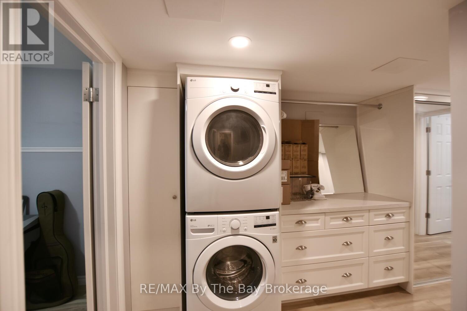 41 Wesley Avenue, Wasaga Beach, Ontario L9Z 1C8 - Photo 27 - S12544016