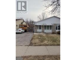 245 HERITAGE DRIVE, Kitchener, Ontario