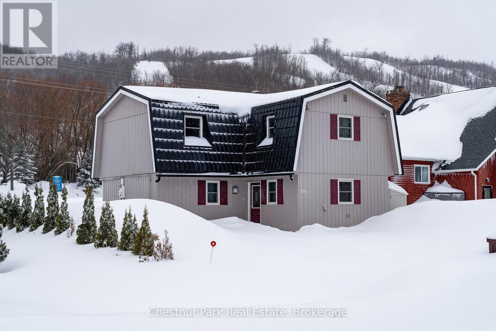 114 Carmichael Crescent, Blue Mountains, Ontario  L9Y 0R3 - Photo 2 - X12941408