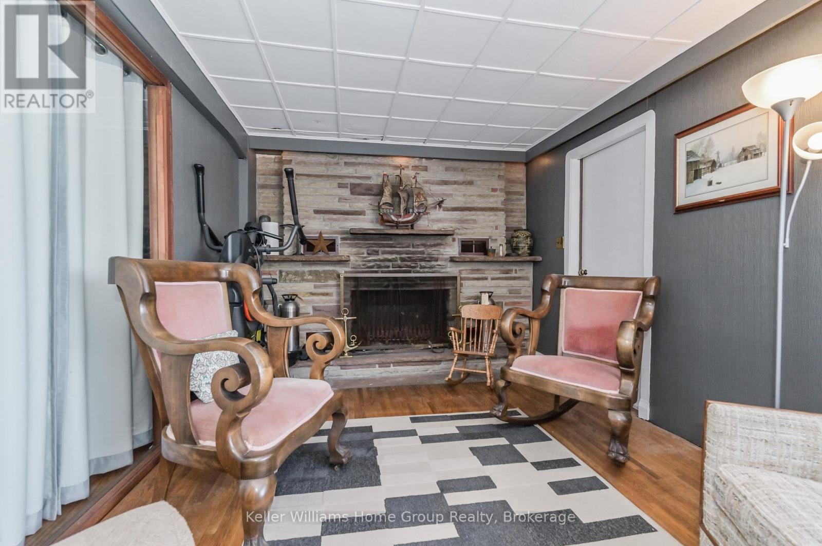 88-90 Main Street, Erin, Ontario  N0B 1T0 - Photo 16 - X12941416