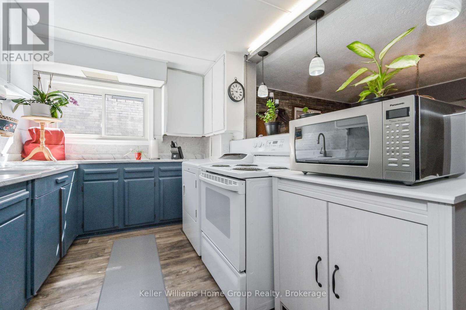 88-90 Main Street, Erin, Ontario  N0B 1T0 - Photo 27 - X12941416