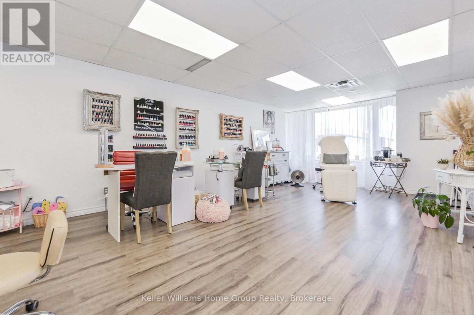 88-90 Main Street, Erin, Ontario  N0B 1T0 - Photo 6 - X12941416