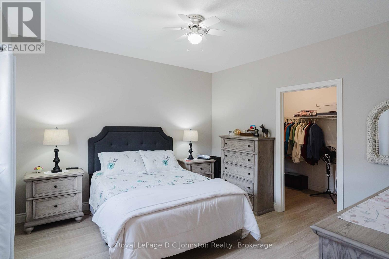 1062 Waterloo Street, Saugeen Shores, Ontario  N0H 2C3 - Photo 23 - X12941452