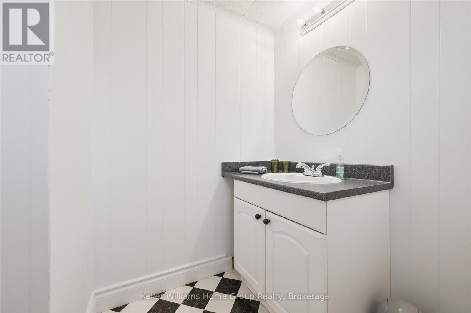 7828 Sixth Line E, Centre Wellington, Ontario  N0B 1S0 - Photo 39 - X12941480