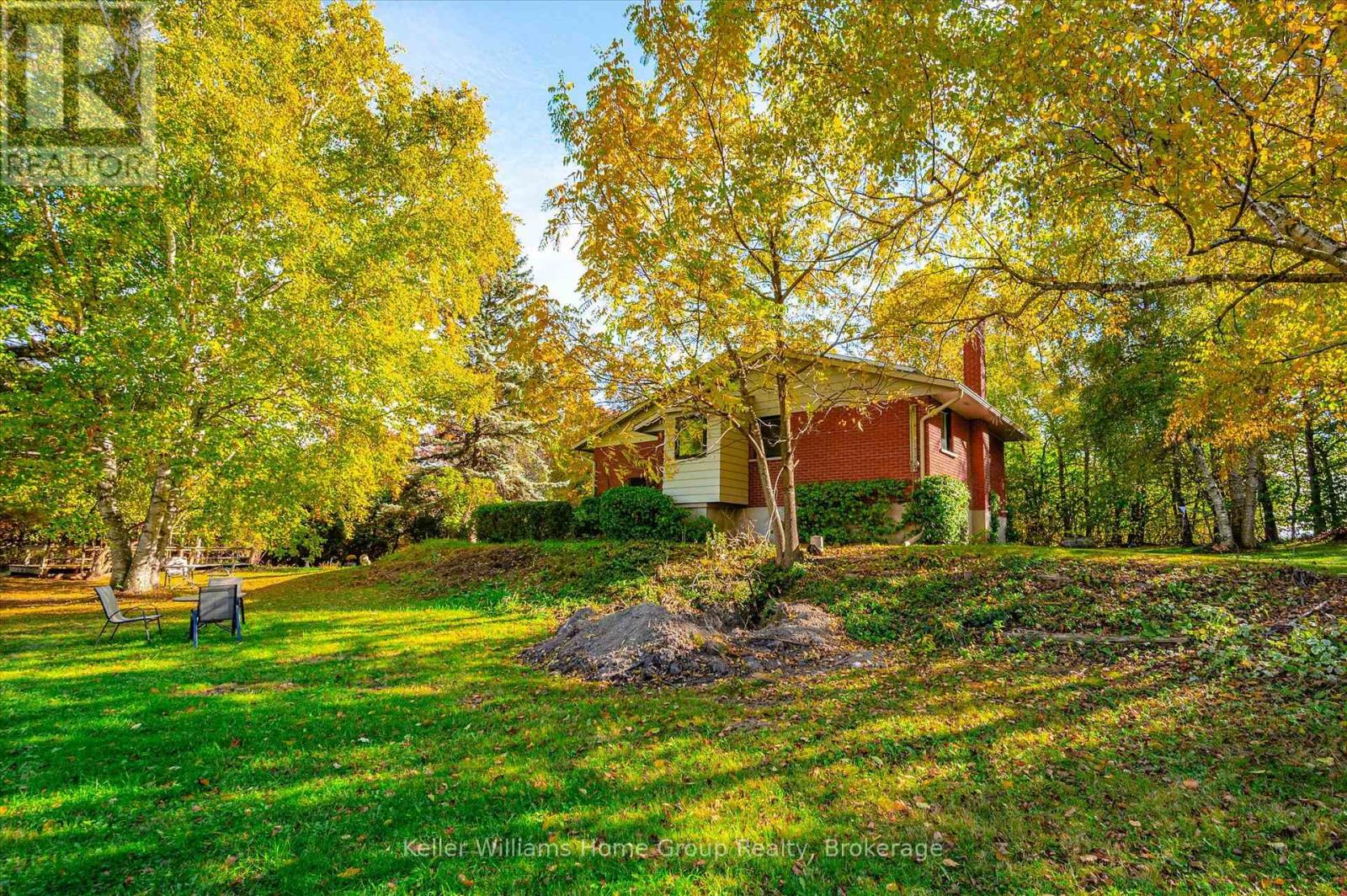 7828 Sixth Line E, Centre Wellington, Ontario  N0B 1S0 - Photo 44 - X12941480