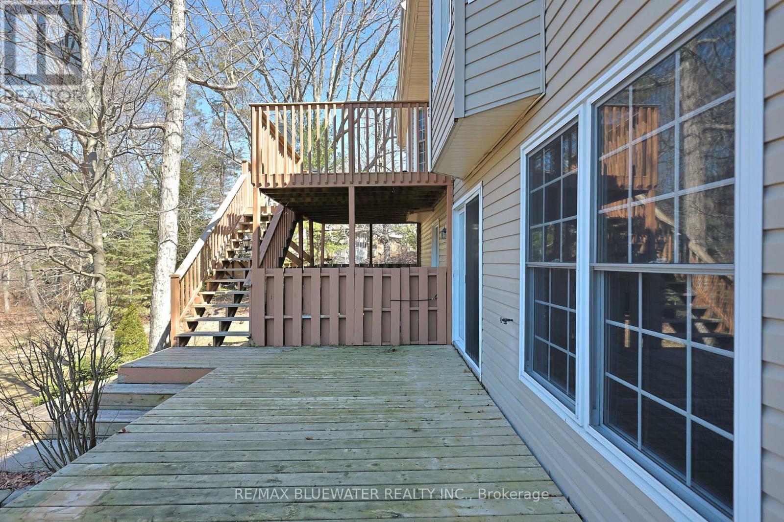 8 - 9826 Northville Crescent, Lambton Shores, Ontario  N0M 2N0 - Photo 45 - X12861312