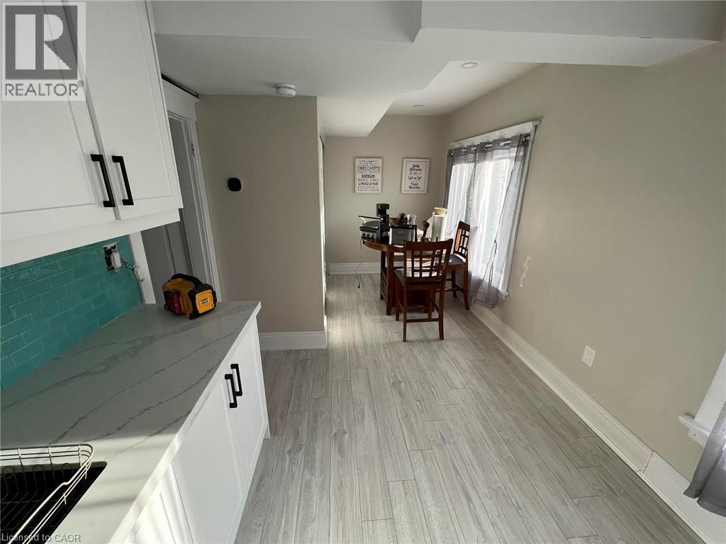 155 Wentworth Street S Unit# 2, Hamilton, Ontario  L8N 2Z1 - Photo 2 - 40816560