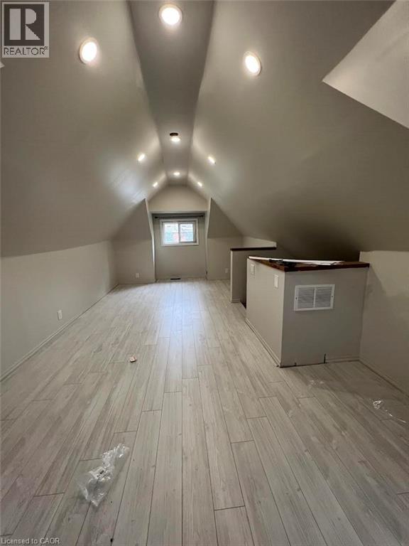 155 Wentworth Street S Unit# 2, Hamilton, Ontario  L8N 2Z1 - Photo 4 - 40816560