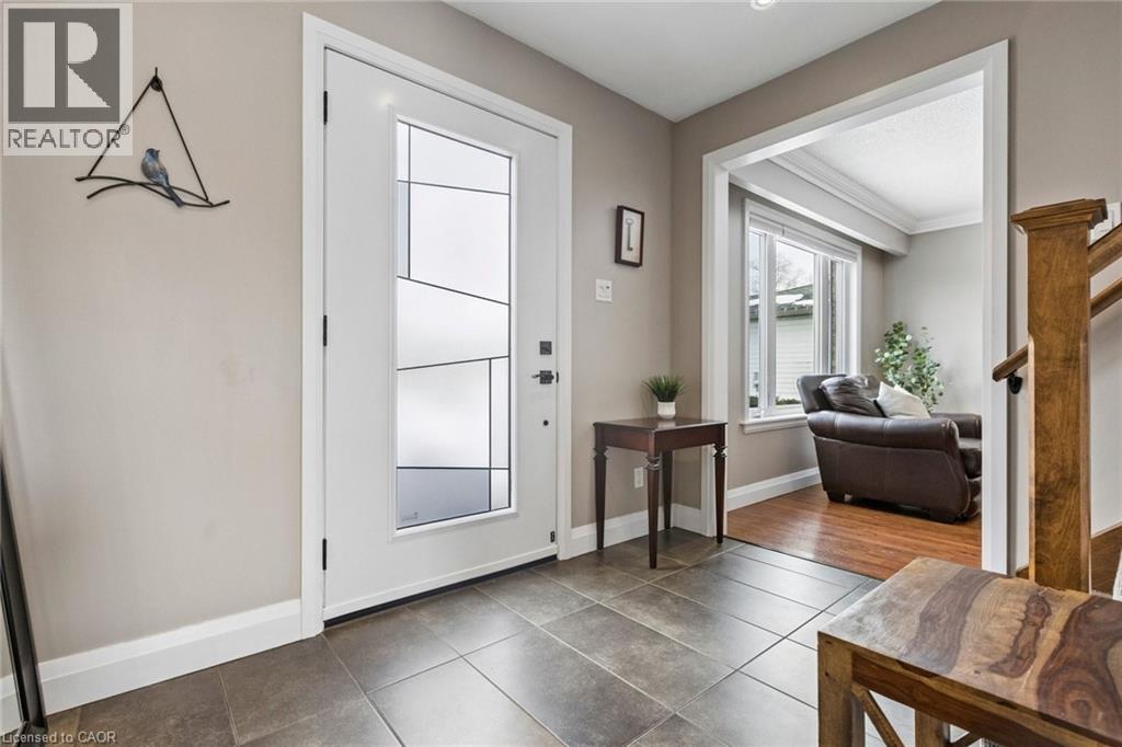 31 Cedar Crest Street, Kitchener, Ontario  N2N 1Y4 - Photo 3 - 40808977