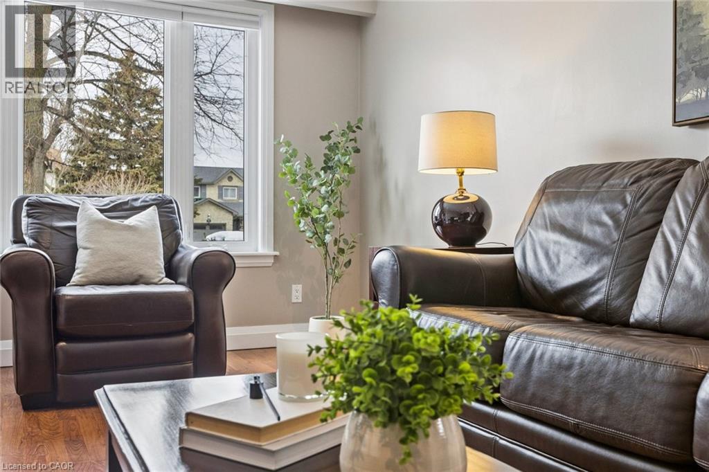 31 Cedar Crest Street, Kitchener, Ontario  N2N 1Y4 - Photo 5 - 40808977