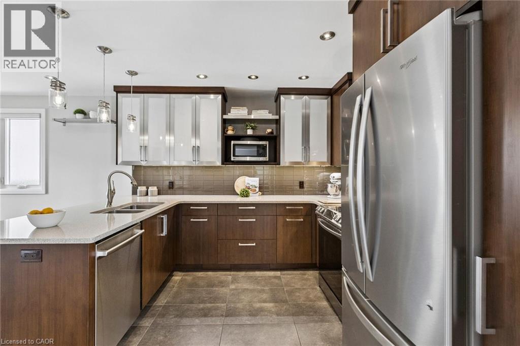 31 Cedar Crest Street, Kitchener, Ontario  N2N 1Y4 - Photo 7 - 40808977